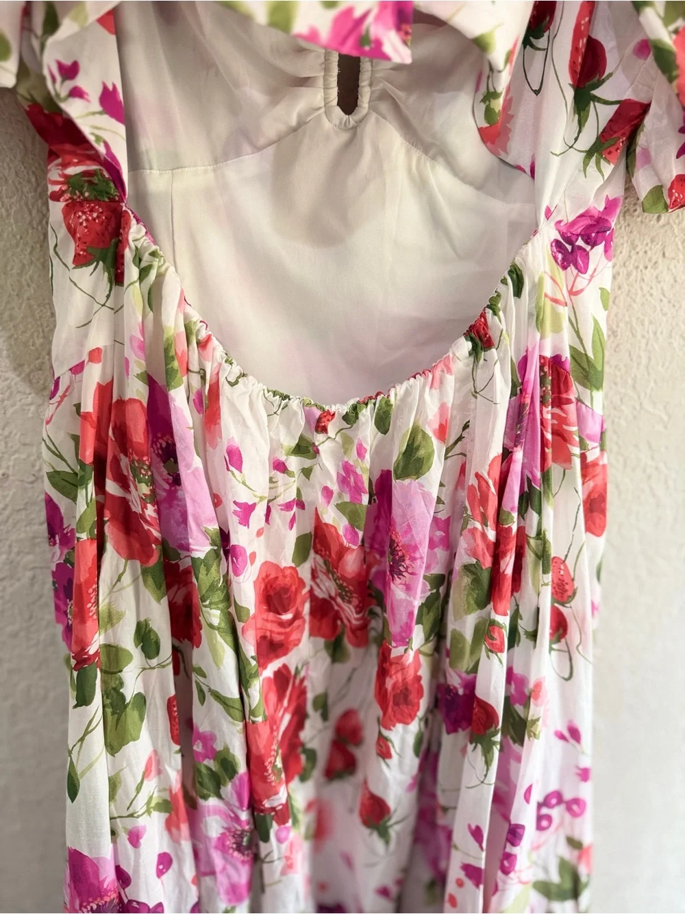 Abercrombie & Fitch Drama Puff Sleeve Maxi Dress in a vibrant red & pink floral